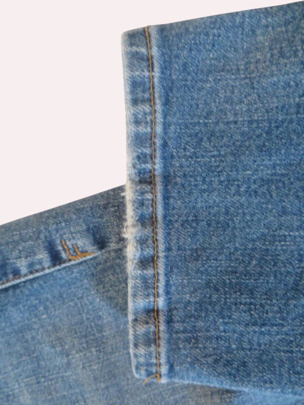 FRAME - Women's Jeans, Size 28, Medium Blue, Very Good Condition - Picture 13 of 16